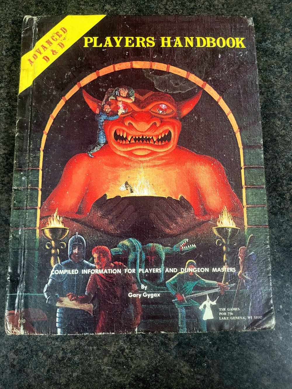 Advanced Dungeons & Dragons Players Handbook - Hard Cover Vintage